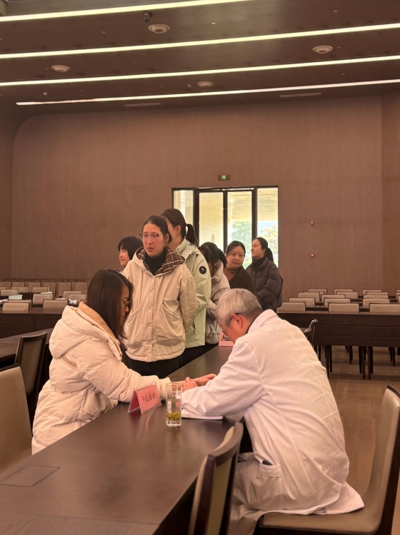 1821773037195255.jpg 中医面诊(1).jpg