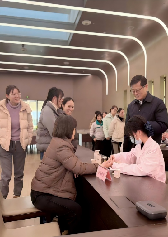 3491773037174132.jpg 血糖检测2(1).jpg